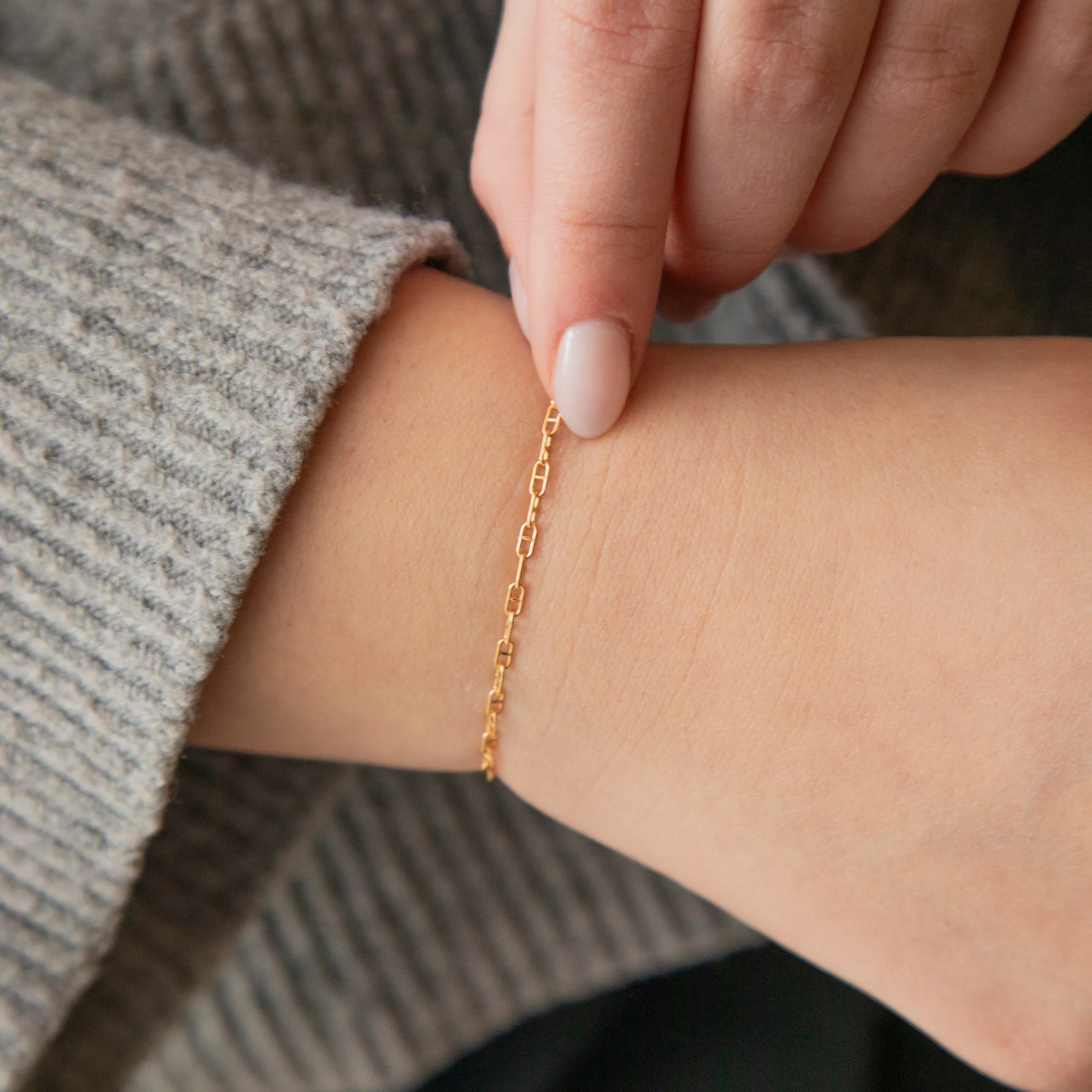 Karla Permanent Jewelry Chain, Mariner Links, Available in Yellow Gold-Filled - Image 2